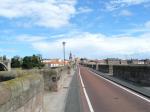 Berwick-upon-Tweed Fiets-loop brug die naar de oude binnen stad gaat