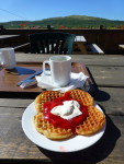 Koffie met een warme wafel